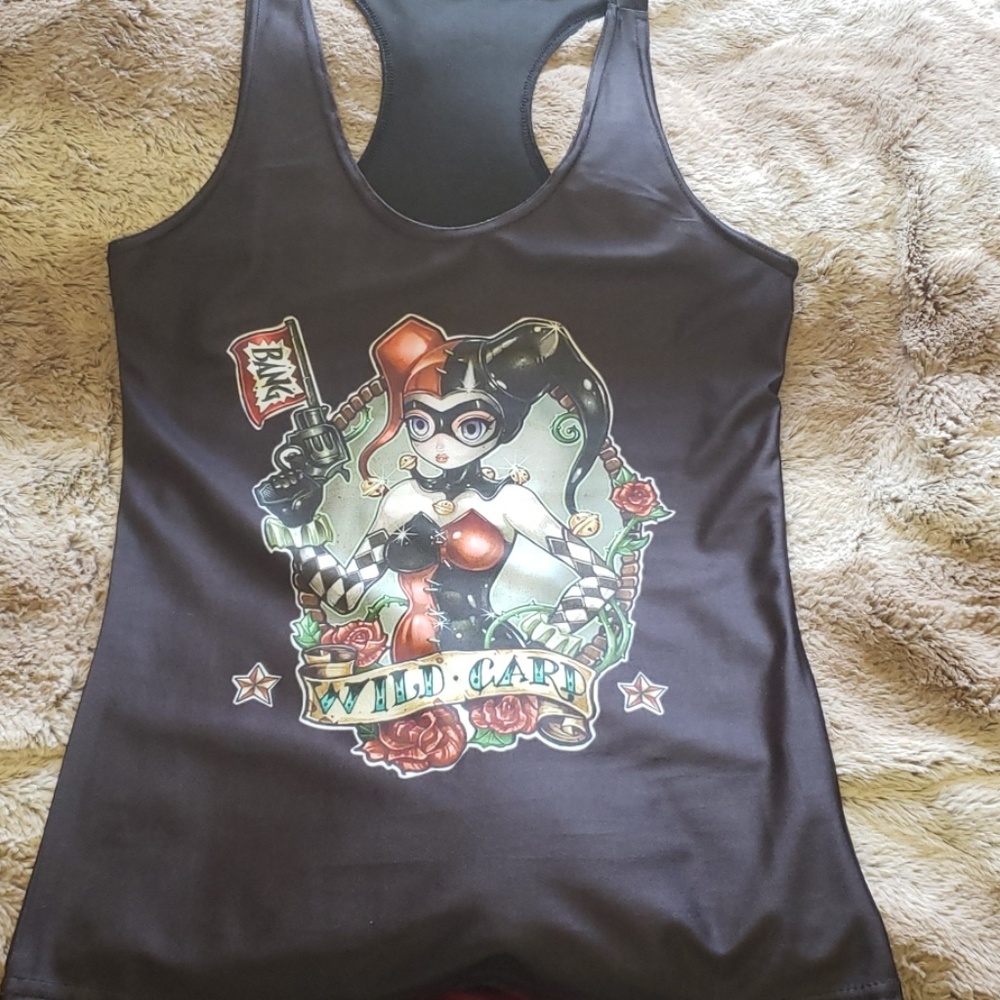 Harley Quinn razorback tee